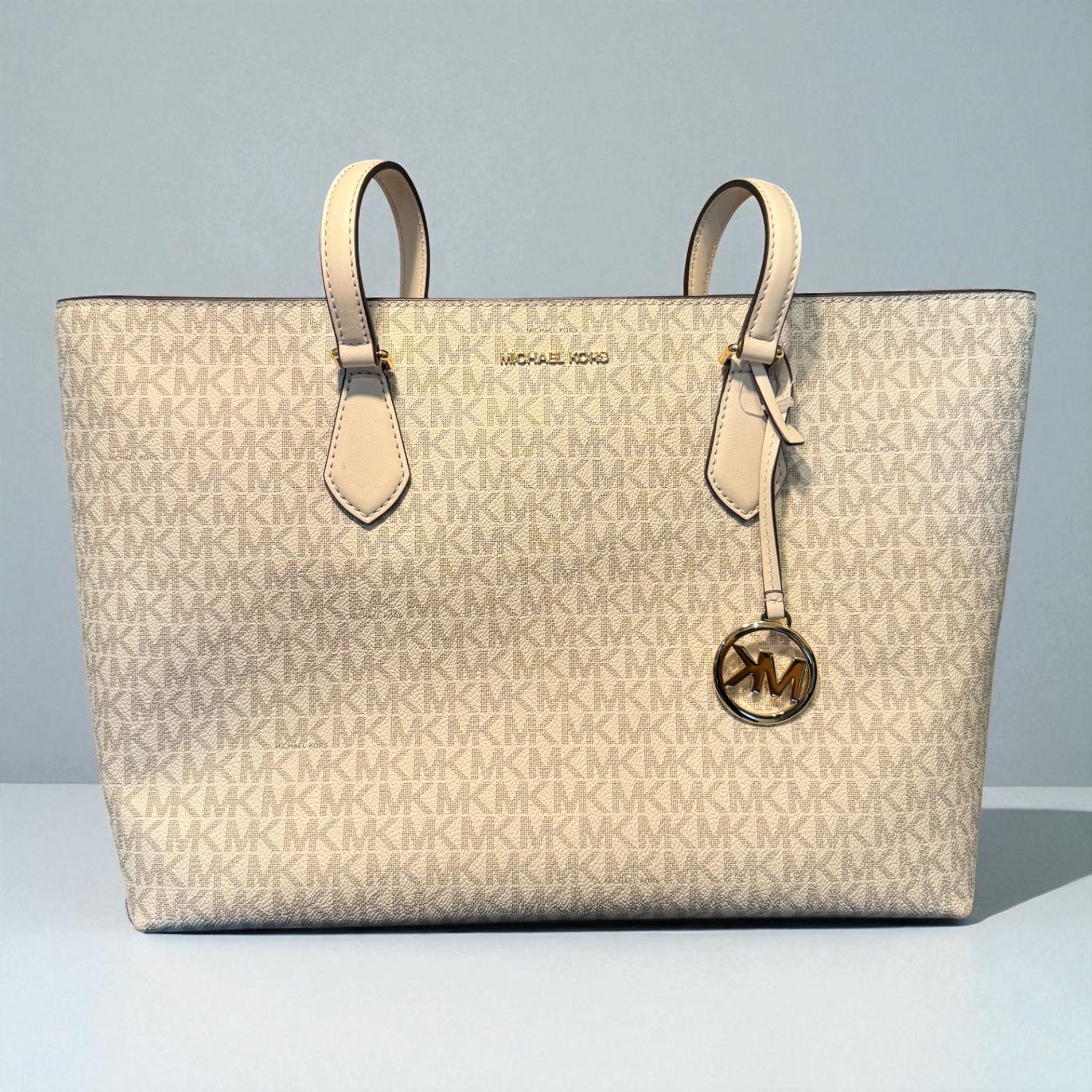 Michael Kors Sheila Tote
