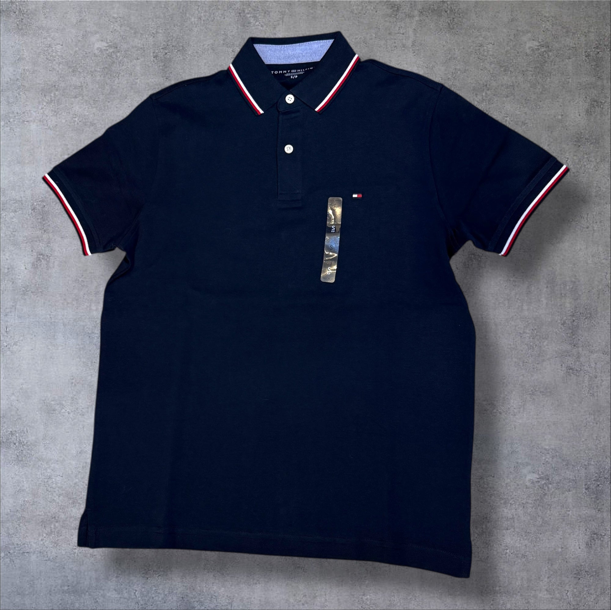 TOMMY HILFIGER